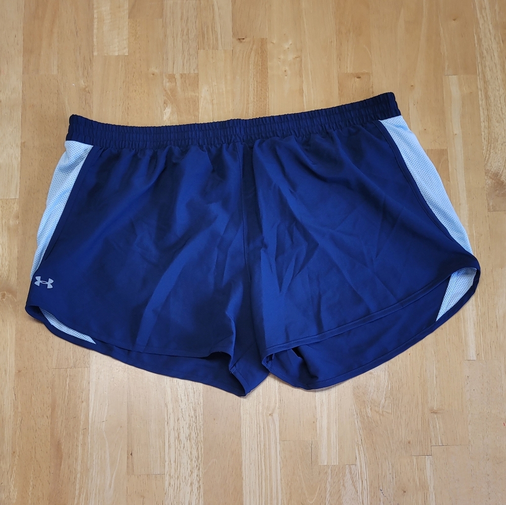 NWT Under Armour Women's Navy Blue Shorts